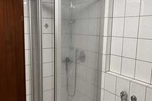 Frisch renovierte, charmante 3-Zi-Wohnung mit EBK in Reutlingen – Reutlingen (Kreis) – Vorschaubild 11