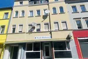 *KAPITALANLEGER AUFGEPASST*Reihenmittelhaus im Herzen von Hof – Top-Lage und große Renditechancen* – Hof – Vorschaubild 1