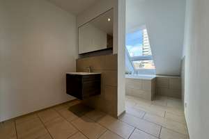 Maisonette mit Galerie & Main-Blick: WIESENHÜTTENHÖFE am Mainufer – 60329 Gutleutviertel, Frankfurt am Main – Vorschaubild 10