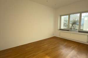 Großzügige 3-Zimmer-Wohnung zu vermieten! – Scharnhorststraße 2a, 53173 Godesberg-Villenviertel, Bonn – Vorschaubild 2
