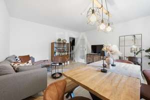 Charmante 2-Zimmer-Wohnung mit Balkon in begehrter Lage von München-Bogenhausen! – Die vollständige Adresse der Immobilie erhältst du vom Anbieter., 81927 Englschalking, München – Vorschaubild 4