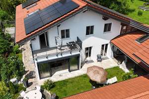 Exklusives Designhaus mit Garten und voller Autarkie – Leben in Sauerlach-Arget – Die vollständige Adresse der Immobilie erhältst du vom Anbieter., 82054 Sauerlach – Vorschaubild 2