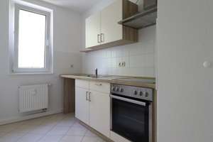 2-Raumwohnung für Singles mit Einbauküche & Balkon – Keplerstraße 47, 9117 Siegmar, Chemnitz – Vorschaubild 1