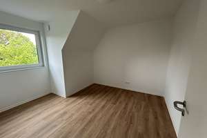 Modernes WG‑Zimmer in 3er‑WG zu vermieten – Tannenburgstr. 47, 49084 Schinkel, Osnabrück – Vorschaubild 4