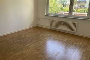Geräumige, gepflegte 4 Zimmer-Wohnung mit Balkon in ruhiger guter Stadtrandlage – Die vollständige Adresse der Immobilie erhältst du vom Anbieter., 34125 Fasanenhof, Kassel – Vorschaubild 7