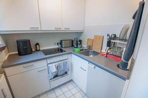 Provisionsfreie Vermietung: Attraktives Apartment mit Einbauküche, Tiefgarage und großem Garten – Tangastraße 16, 81827 Waldtrudering, München – Vorschaubild 10