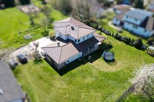 Exklusives Familienhaus mit Galerie und sonniger Terrasse – Die vollständige Adresse der Immobilie erhältst du vom Anbieter., 35085 Ebsdorfergrund – Vorschaubild 5