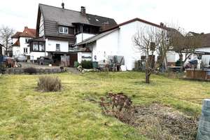 EINZIEHEN & WOHLFÜHLEN: LIEBEVOLLES ZUHAUSE MIT EINBAUKÜCHE, BALKON & RUHIGER LAGE – Die vollständige Adresse der Immobilie erhältst du vom Anbieter., 36266 Heringen (Werra) – Vorschaubild 2