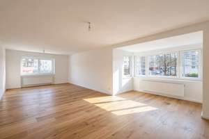 NEUES UND MODERNES ZUHAUSE MIT AUFZUG UND BALKON AM KARL-SCHWERING-PLATZ +PROVISIONSFREI+