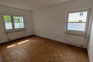 Charmantes Mehrfamilienhaus mit großem Grundstück in begehrter & ruhiger Lage des Haarentorviertels – Die vollständige Adresse der Immobilie erhältst du vom Anbieter., 26129 Haarentor, Oldenburg (Oldenburg) – Vorschaubild 6