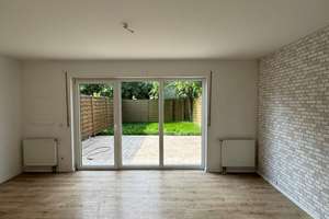 Vermietetes Reihenmittelhaus in Brake ohne Provision – Brakhofstr. 17e, 33729 Heepen, Bielefeld – Vorschaubild 1