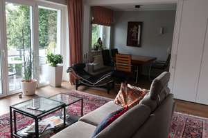 von privat- ruhiger Wohntraum in Schierstein zur Eigennutzung. Aufzug, Balkon, beste Lage