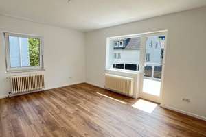 Renoviert! Helle 2-Zimmer-Wohnung | Terrasse | Abstellraum Südstadt – Die vollständige Adresse der Immobilie erhältst du vom Anbieter., 42119 Elberfeld, Wuppertal – Vorschaubild 1
