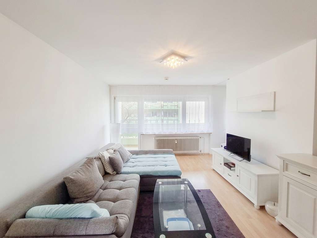 Immobilie in Freising - Vermietete 1,5-Zimmer-Wohnung in Freising - Balkon - TG-Stellplatz - Schwimmbad und Sauna! - Bild 1