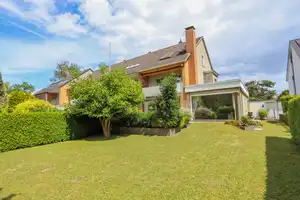 Reihenendhaus mit Garage, 173m² Wohnfläche zzgl. 73m² Nutzfläche im Keller auf 512m² Grundstück – Hannover – Vorschaubild 2