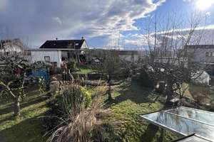 73207 Plochingen: Kleines Häuschen in Halbhöhenlage mit schönem Garten und Garage. – Die vollständige Adresse der Immobilie erhältst du vom Anbieter., 73207 Plochingen – Vorschaubild 12