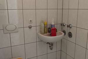 Schöne 3,5-Zimmer-Wohnung in Duisburg-Hochheide - Marktplatz – Die vollständige Adresse der Immobilie erhältst du vom Anbieter., 47198 Hochheide, Duisburg – Vorschaubild 11