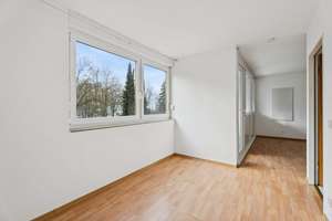 Bezugsfreie 3-Zimmer-Wohnung in Wiblingen mit Tiefgarage! – Biberacher Straße 23, 89079 Wiblingen, Ulm – Vorschaubild 1
