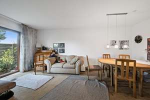 Familienfreundliches Haus mit Garten, Balkon und Terrasse in Reutlingen
 – Die vollständige Adresse der Immobilie erhältst du vom Anbieter., 72760 Reutlingen-Mitte, Reutlingen – Vorschaubild 8