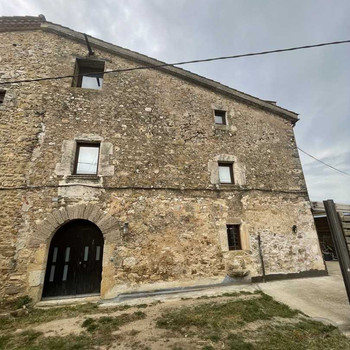 Immobilie zum Verkauf in Banyoles