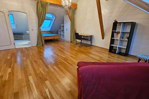 Möblierte Dachgeschosswohnung in Toplage mit Gartennutzung – Breite Straße 31, 53111 Nordstadt, Bonn – Vorschaubild 11