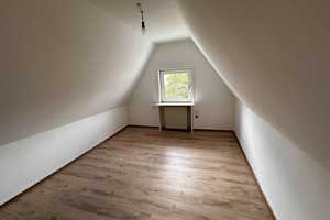 Option Einfamilienhaus - NEU KERNSANIERT! Denkmalgeschütztes & historisches Stadthaus! – Odoakerstraße 1, 42389 Wuppertal – Vorschaubild 81