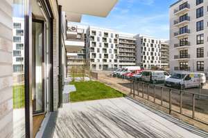 2-Zi Garten-EG Wohnung  in Süd-Ost-Ausrichtung | EBK | Blick auf Parkfläche – Friedenauer Höhe 21, 12159 Friedenau, Berlin – Vorschaubild 5