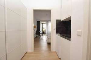 Hahnenklee-Zentrum: Helles, modernisiertes Ferien-Apartment mit Balkon + Küchenzeile... – Die vollständige Adresse der Immobilie erhältst du vom Anbieter., 38644 Goslar – Vorschaubild 3