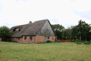 Freistehendes Einfamilienhaus, altes Bauernhaus und Baugrundstück im Herzen von Schlagbrügge – Schlagsdorfer Straße 10-14, 19217 Schlagsdorf – Vorschaubild 5