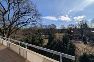 PROVISIONSFREI | Erstbezug nach Modernisierung: Penthouse Wohnung inkl. TG – Saseler Chausse 4a, 22391 Wellingsbüttel, Hamburg – Vorschaubild 3