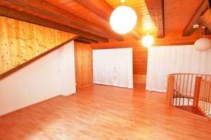 Über den Dächern: 2-Zimmer-Maisonette-Wohnung mit Balkon und TG-Stellplatz Nähe Schlossplatz – Die vollständige Adresse der Immobilie erhältst du vom Anbieter., 96450 Mitte, Coburg – Vorschaubild 12