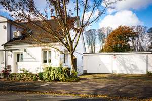 MA - Neuostheim in gesuchter Villenlage: Charmante DHH mit parkähnlichem Garten – Die vollständige Adresse der Immobilie erhältst du vom Anbieter., 68163 Neuostheim/Neuhermsheim, Mannheim – Vorschaubild 2