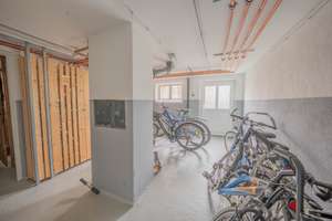 Schöne 3-Zi-Whg. mit Balkon und Stellplatz, zentral in Ludwigsburg – Die vollständige Adresse der Immobilie erhältst du vom Anbieter., 71634 Eglosheim, Ludwigsburg – Vorschaubild 12