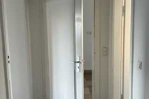 Schöne 2-Zimmer-Wohnung mit Balkon! – Umlostraße 19, 33649 Bielefeld – Vorschaubild 2