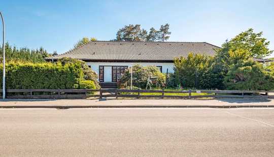 Bild von +++ Vielseitiges Einfamilienhaus mit Gewerbeeinheit & außergewöhnlicher Ausstattung +++