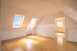Charmante 2‑Zimmer‑Altstadtwohnung in bester Lage – 93047 Innenstadt, Regensburg – Vorschaubild 4