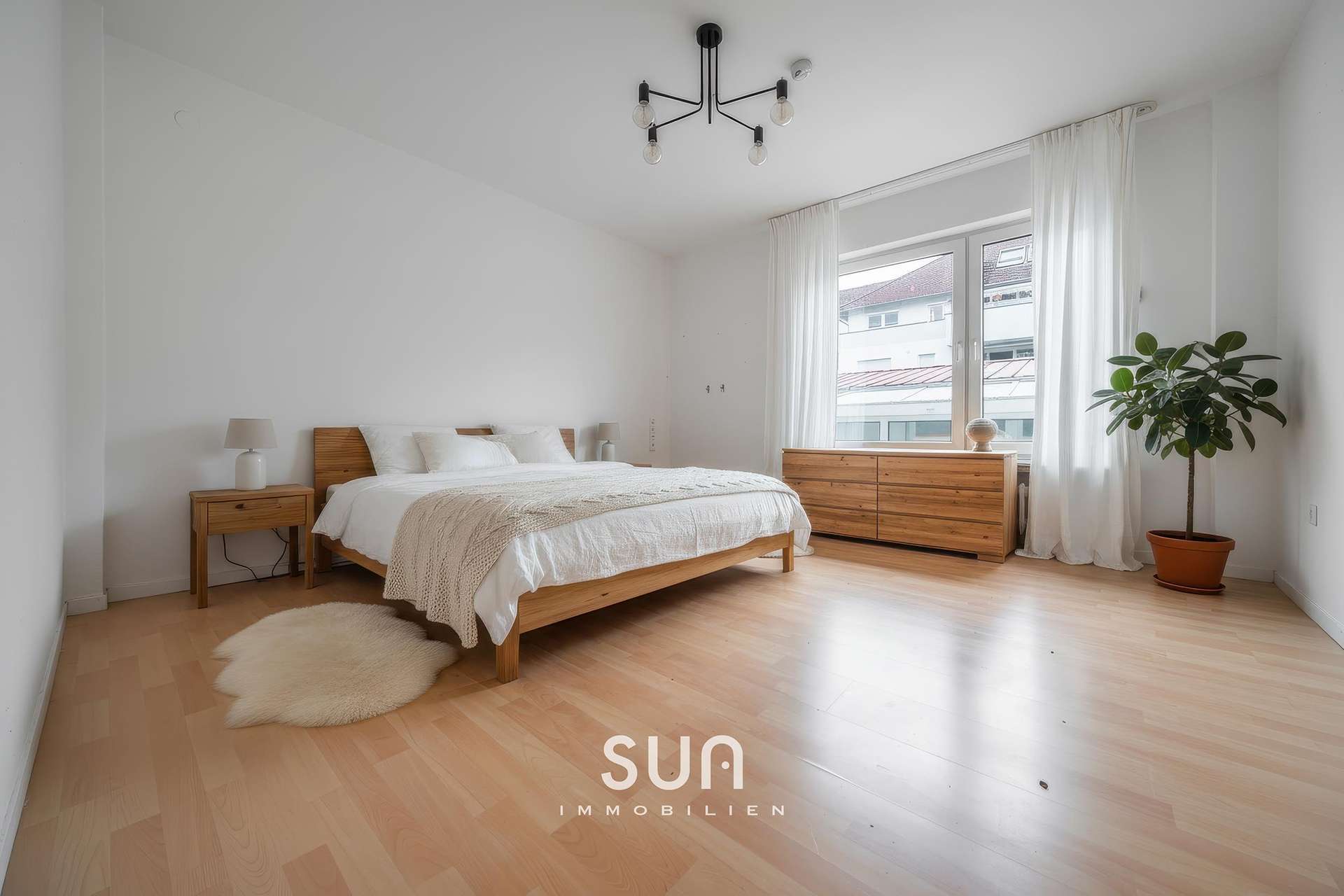 RARITÄT IN BESTLAGE: Freistehendes EFH mit großem Entwicklungsspielraum, Hochtaunuskreis – Bild 4