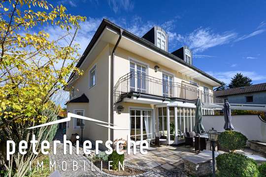 Bezaubernde Doppelhaushalfte In Mediterranem Stil