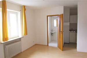ZENTRALE KAPITALANLAGE! GUT VERMIETET APPARTEMENT IN DER ALTSTADT VON AUGSBURG – Die vollständige Adresse der Immobilie erhältst du vom Anbieter., 86152 Georgs- und Kreuzviertel, Augsburg – Vorschaubild 3