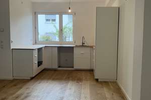 Liebevoll renoviertes Reihenhaus in Laim – Die vollständige Adresse der Immobilie erhältst du vom Anbieter., 80689 Sankt Ulrich, München – Vorschaubild 3