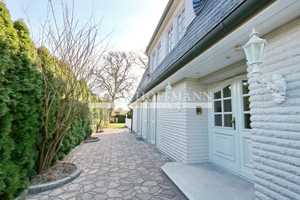 Stilvolle Villa mit großem Garten und Garage in Hamburg-Volksdorf – Hamburg – Vorschaubild 11