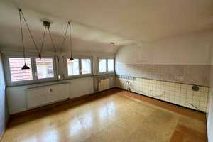 Charmantes 3-Familienhaus mit vielseitigem Nutzen: Werkstatt, Gewerbeeinheit und 7 Garagen – Esslingen (Kreis) – Vorschaubild 22