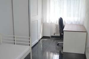 Provisionsfreie 4Zimmer Wohnung in Frankfurt ab sofort für Familien oder 3er WG zu vermieten – 60439 Niederursel, Frankfurt am Main – Vorschaubild 2