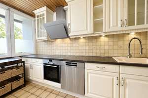 Gepflegte 4-Zimmerwohnung in Wuppertal-Vohwinkel! Mit 2 Balkonen, Klimaanlage und Tiefgarage! – Die vollständige Adresse der Immobilie erhältst du vom Anbieter., 42329 Vohwinkel, Wuppertal – Vorschaubild 11