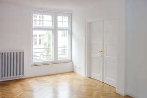 Historische Altbauwohnung. Zwischen Stuck, Licht und Lebensgefühl. – Grillparzerstraße 46, 81675 Steinhausen, München – Vorschaubild 3