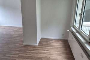 Große 2 Zimmerwohnung neu saniert in Solingen Mitte – Ufergarten 35, 42651 Solingen-Mitte, Solingen – Vorschaubild 3