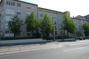 Gemütliches Apartment- mit Balkon und PKW-Stellplatz inklusiv* – Wolfgang-Heinze-Str. 55, 4277 Connewitz, Leipzig – Vorschaubild 2