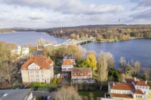 Bezugsfreies Zuhause an der Glienicker Brücke - Familienglück mit Garten – Die vollständige Adresse der Immobilie erhältst du vom Anbieter., 14467 Berliner Vorstadt, Potsdam – Vorschaubild 2