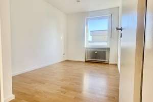 *** 3 Zimmer Wohnung mit ruhiger Terrasse in Bogenhausen Denning 2.OG *** – 81927 Englschalking, München – Vorschaubild 4