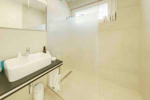Haus im Haus: Attraktive 3-Zimmer Terrassenwohnung mit Garage, Stellplatz und großer Terrasse – 70195 Botnang-Ost, Stuttgart – Vorschaubild 9